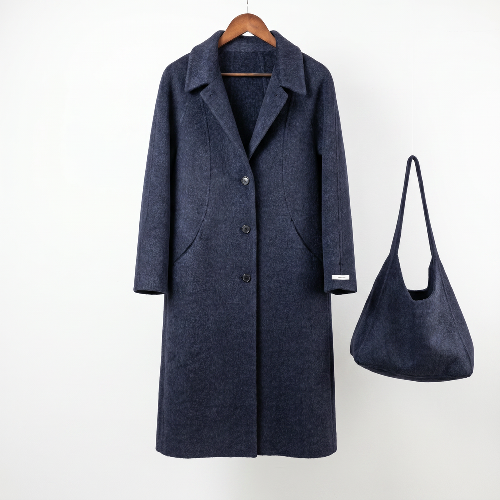Premium Cashmere-Wool Long Coat with Matching Shoulder Bag | Minimalist Winter Outerwear