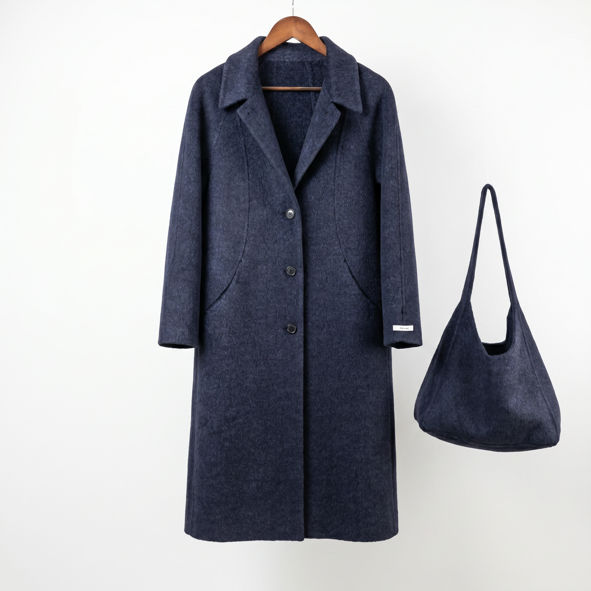 Premium Cashmere-Wool Long Coat with Matching Shoulder Bag | Minimalist Winter Outerwear