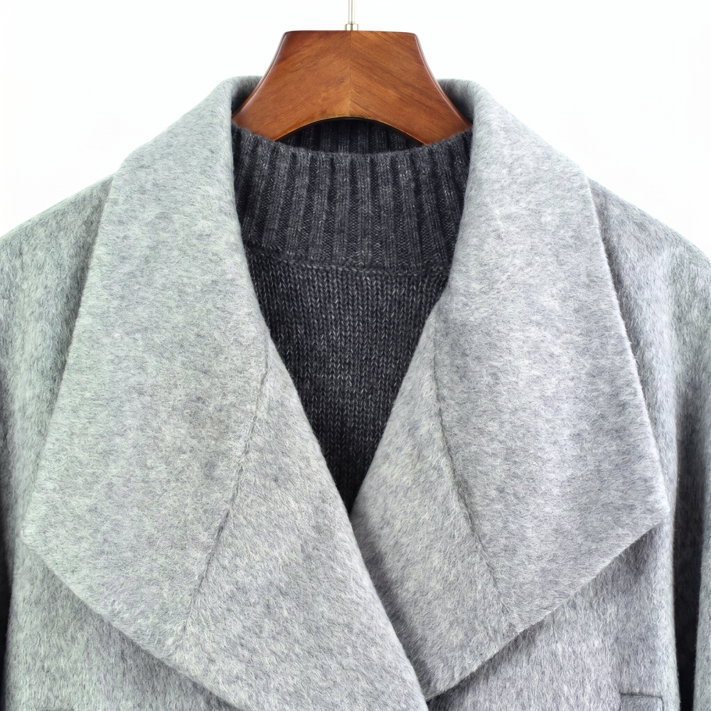 Women's Wool-Blend Cropped Double-Breasted Jacket